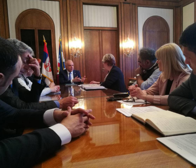 Градоначелник Радојичић: За уништавање амброзије дупло више новца него прошле године